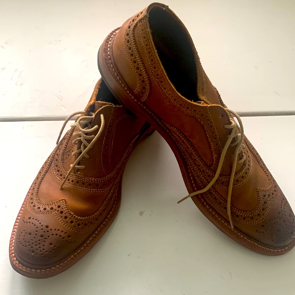 Allen Edmonds Mens dress shoes